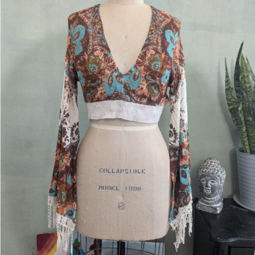 Free People Meet Me At Woodstock Printed Cropped Shirt Top XS boho festival